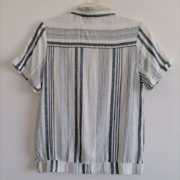 Fourteenth Place Women's Blue Striped Twist Front Shirt Size S/P - Picture 2 of 6